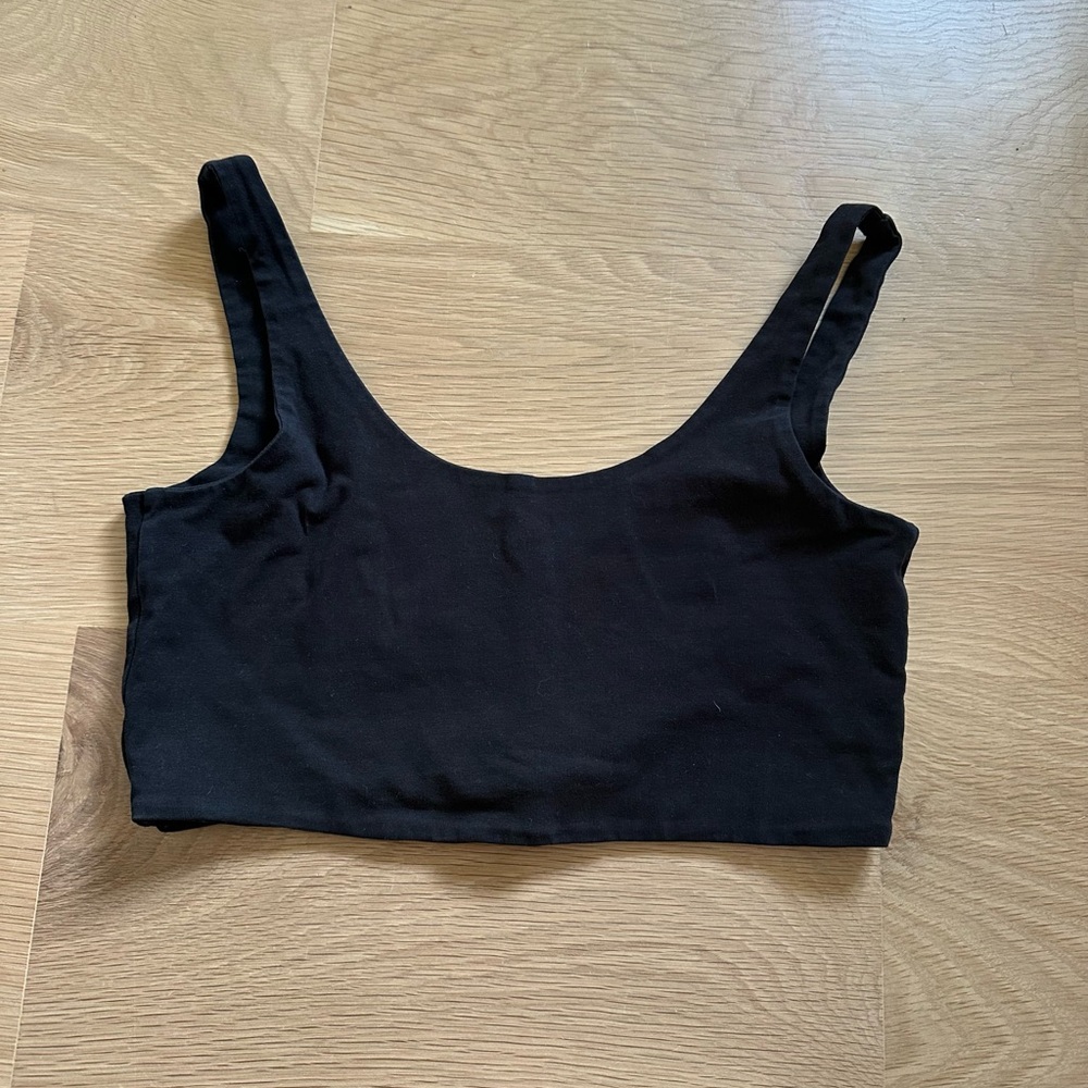 Cotton On Basic Black Scoop Neck Crop Tank Top